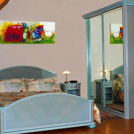 Chambre D'Hotes Miraflores Malestroit Eksteriør billede